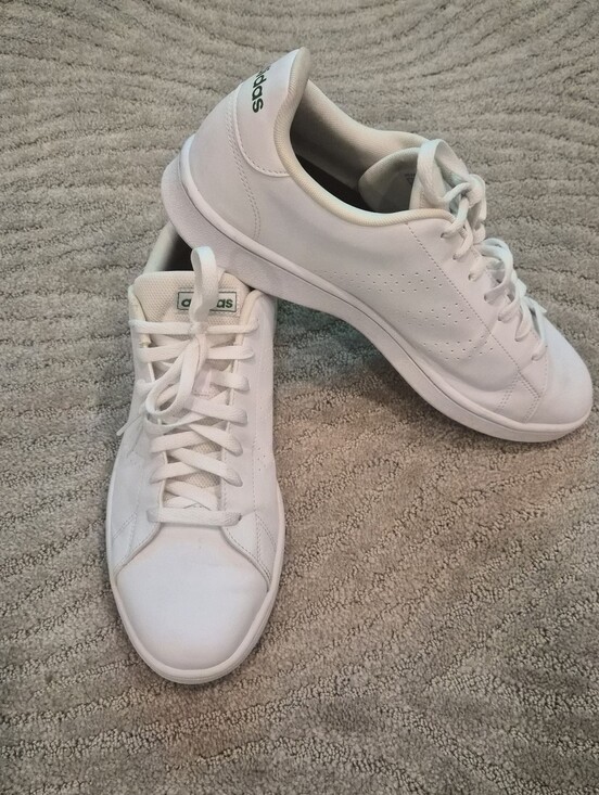 adidas Other - Men's Adidas Advantage White Low-Top Lace-Up Sneakers - Size 13